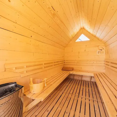 Gorce Sauna Jacuzzi