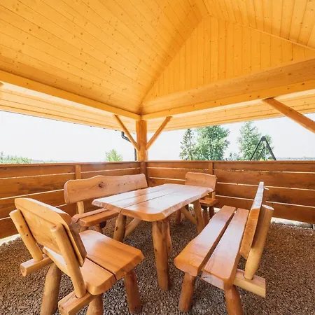 Gorce Sauna Jacuzzi בקתה